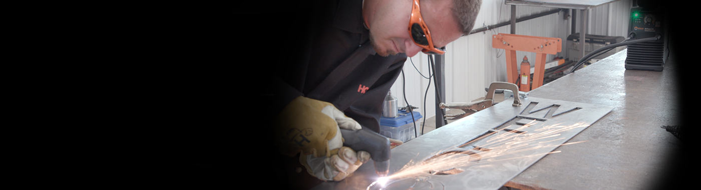 Plasma cutting image