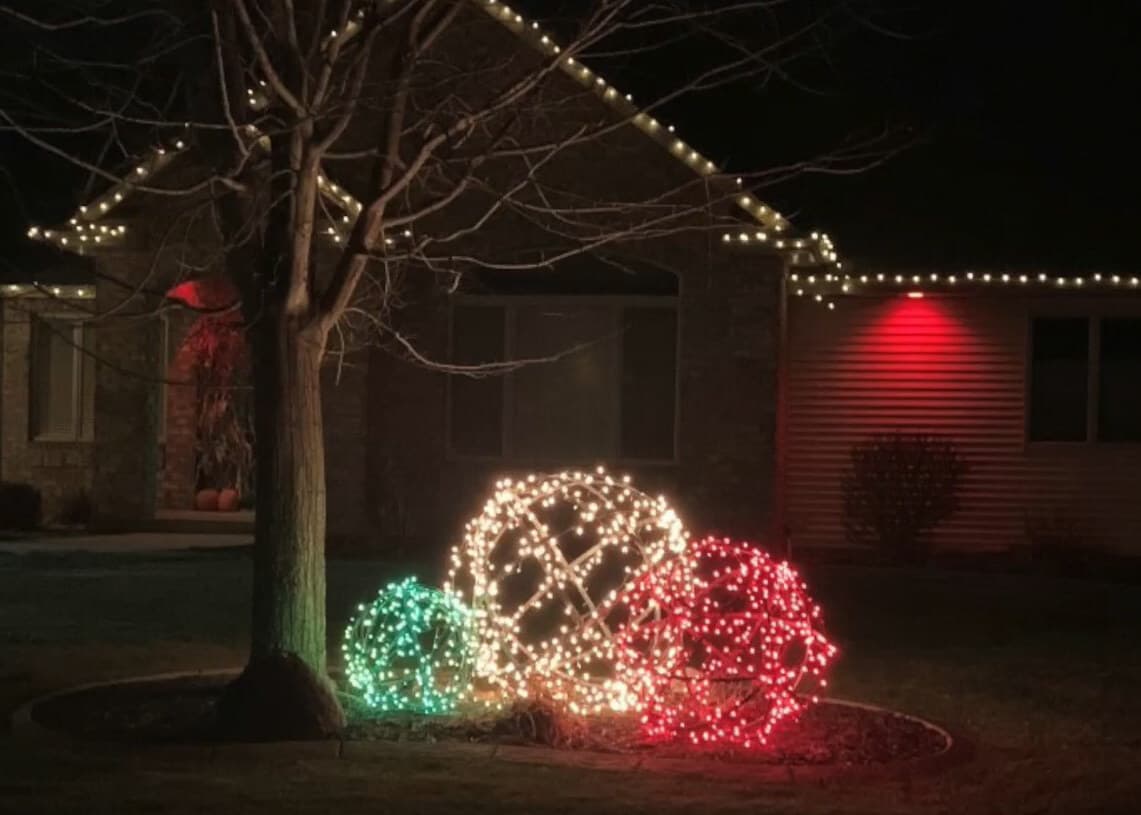 Lighted Globes