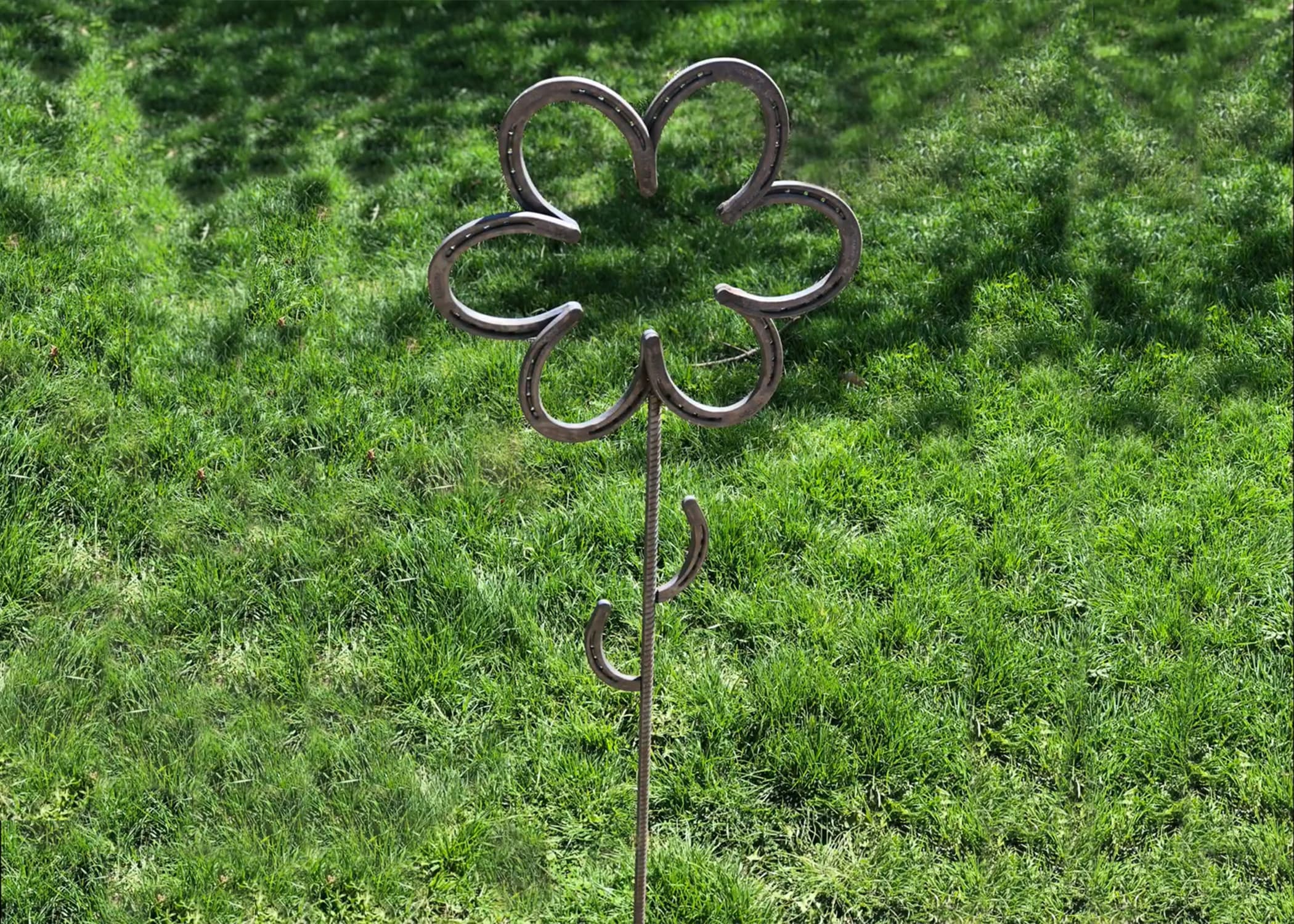 Final Sunflower Yard Art Project